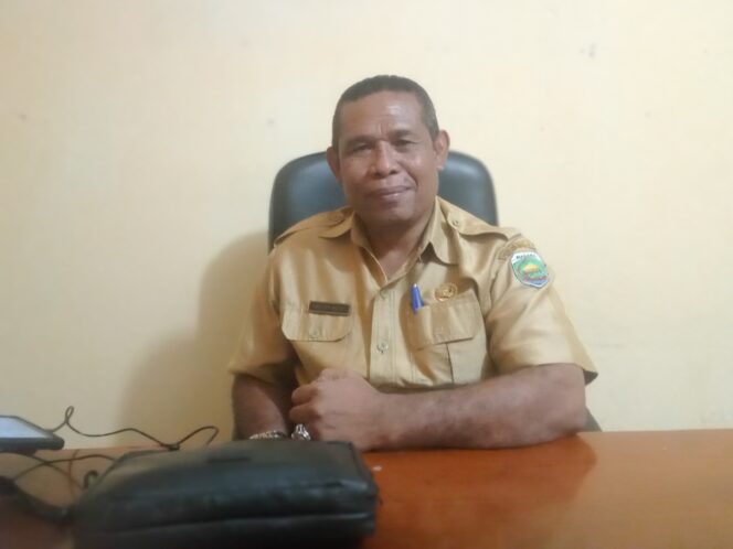 
					Kepala Dinas Koperasi Kabupaten Malaka Melkianus Bere, menjabarkan target sosialisasi progres Legalitas Kopdes Merah Putih